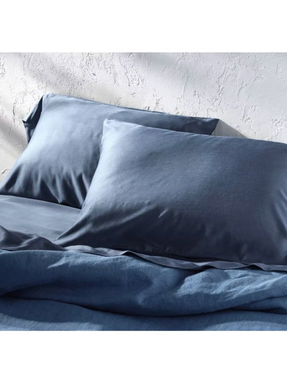 Casaluna Blissful Pillowcase Set Standard/Queen Rayon From Bamboo Dark Blue 400